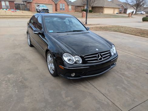 Used 2005 Mercedes-Benz C 55 AMG Sedan image 2