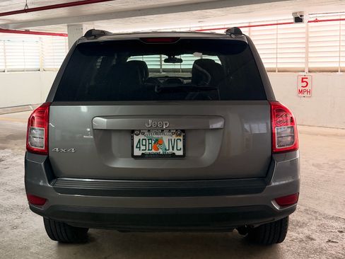 Used 2013 Jeep Compass Sport AWD/4WD image 8