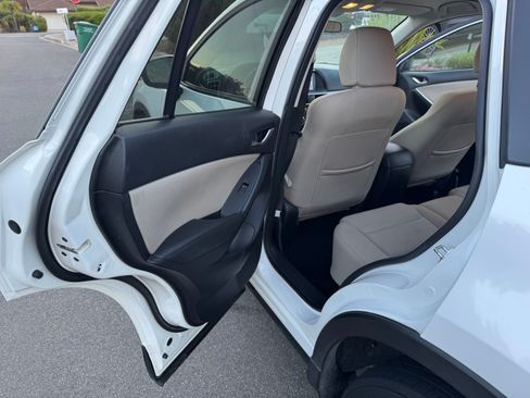 Used 2016 MAZDA CX-5 Touring image 17