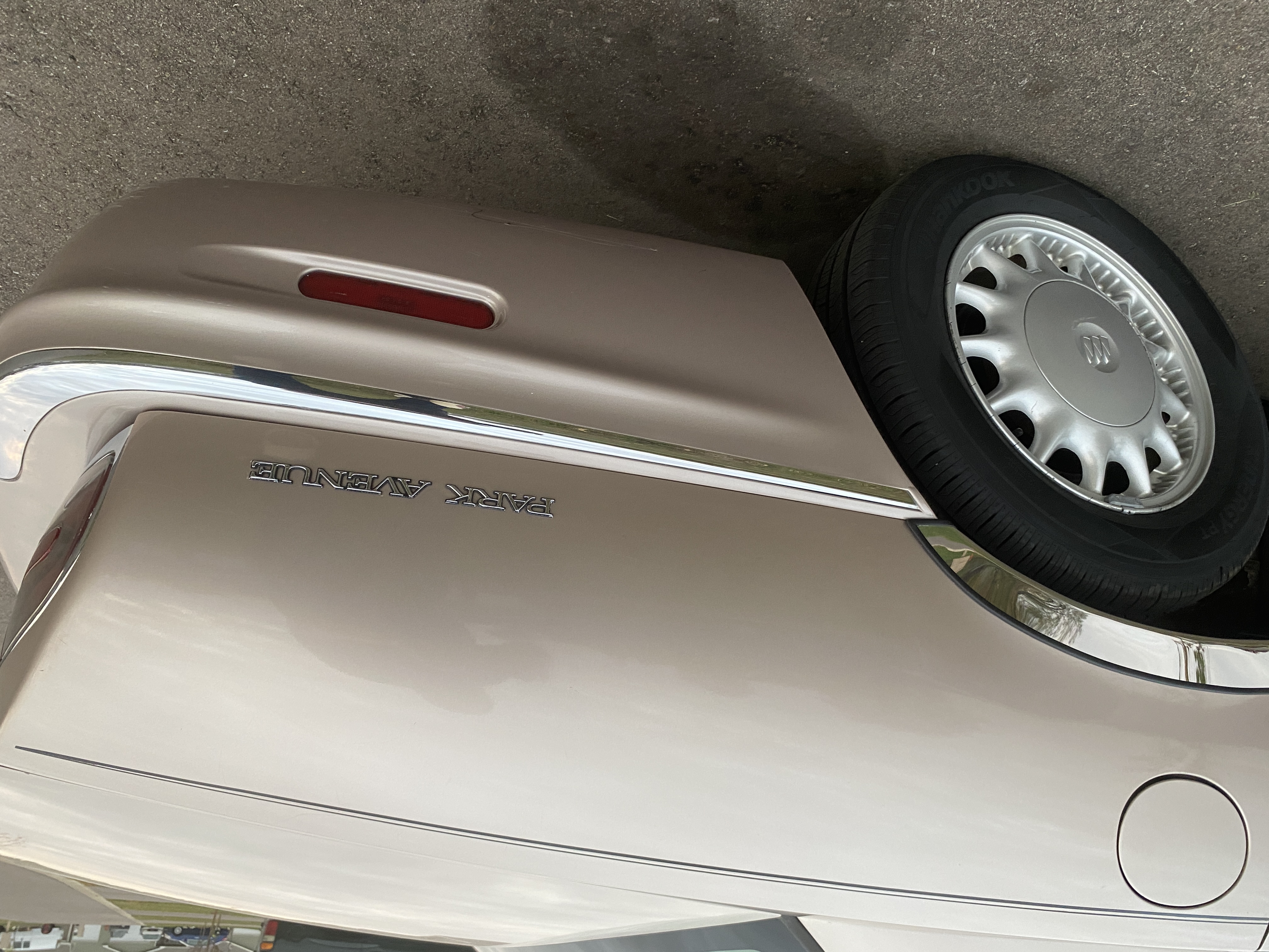 Used 1999 Buick Park Avenue FWD image 15