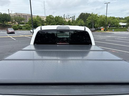 Used 2020 Toyota Tacoma Limited RWD image 17