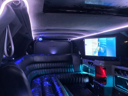 Used 1994 Lincoln Town Car Executive image 13