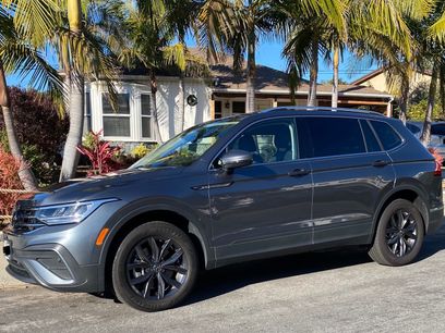Used 2023 Volkswagen Tiguan SE