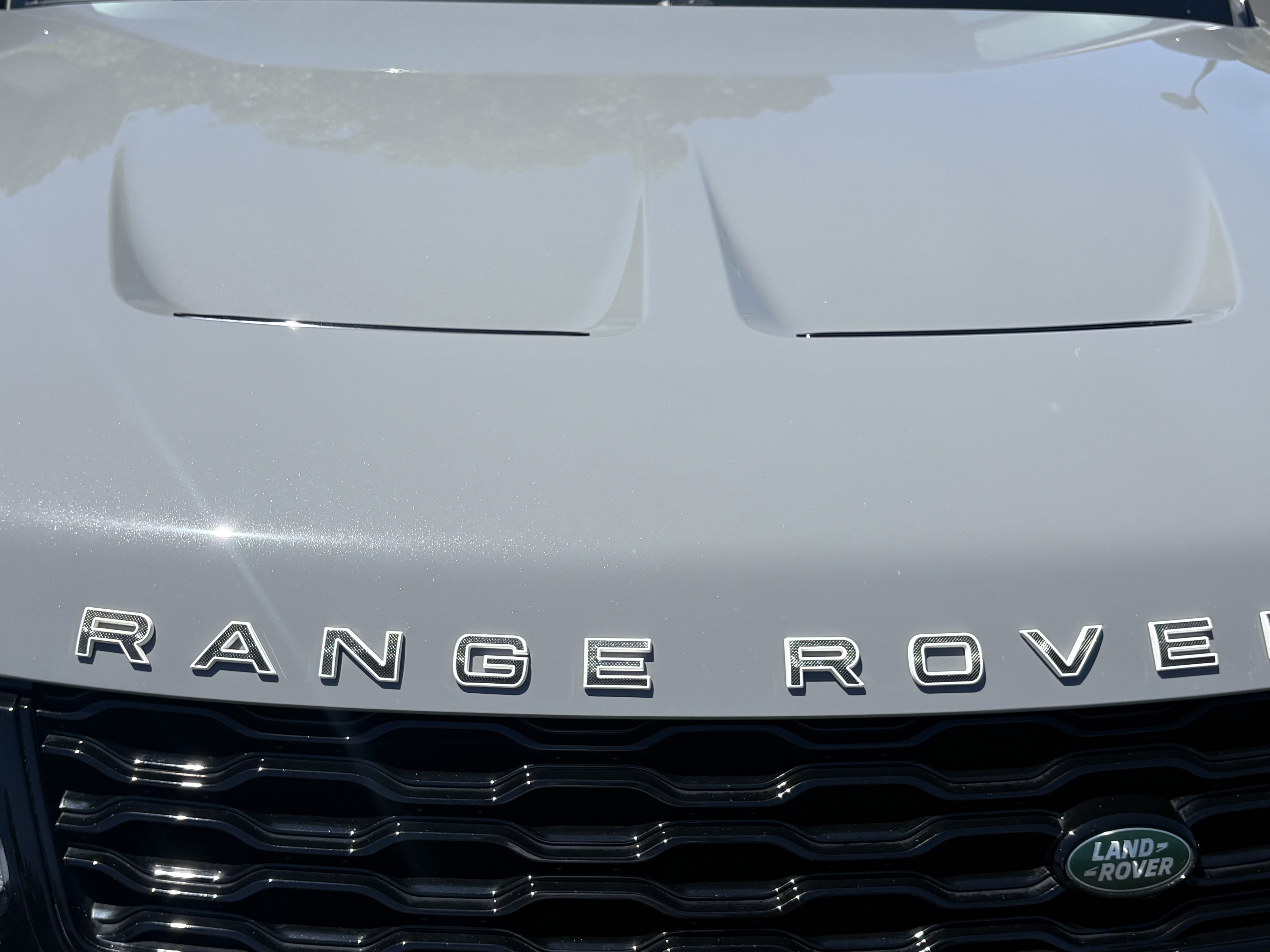 Used 2022 Land Rover Range Rover Sport SVR AWD/4WD image 10