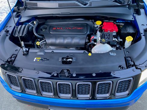 Used 2019 Jeep Compass Trailhawk w/ Leather Interior Group image 13