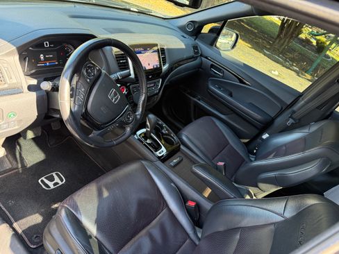 Used 2019 Honda Ridgeline Black Edition image 8