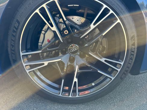 Used 2020 Audi R8 V10 performance image 16