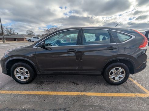 Used 2014 Honda CR-V LX image 2