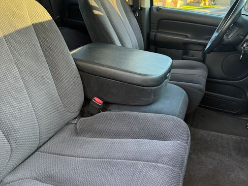 Used 2003 Dodge Ram 1500 Truck ST image 19