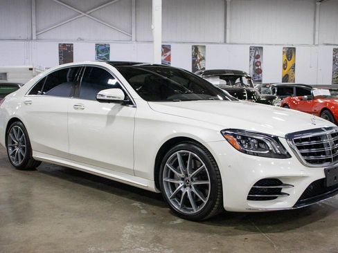 Used 2019 Mercedes-Benz S 560 Sedan image 1