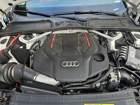 Used 2021 Audi S4 Premium Plus w/ Premium Plus Package image 14