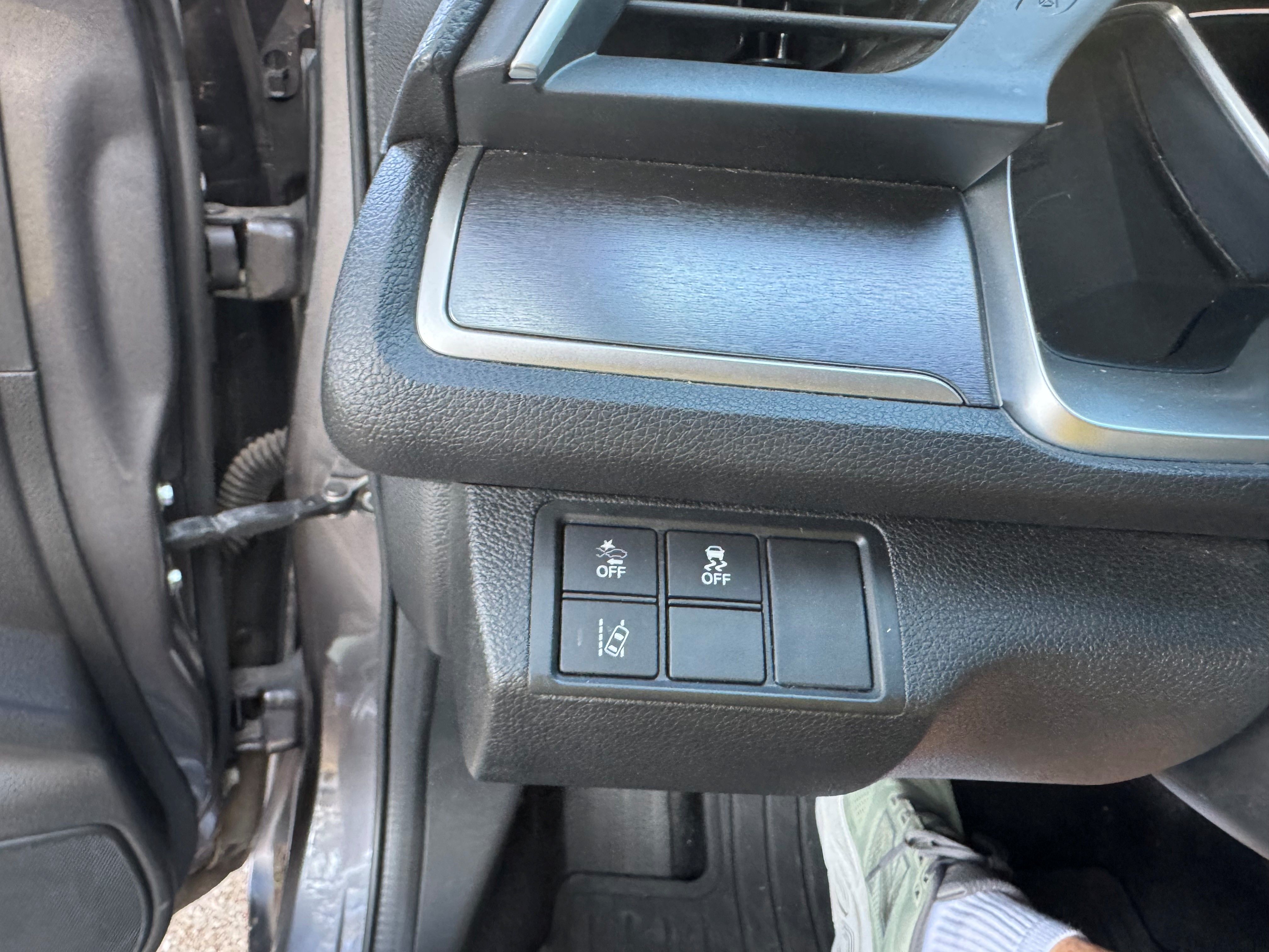 Used 2017 Honda Civic Touring image 11