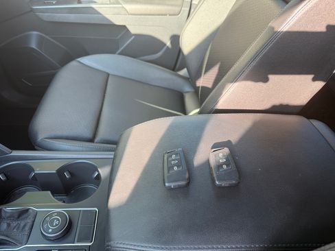 Used 2019 Volkswagen Atlas SE AWD/4WD image 19