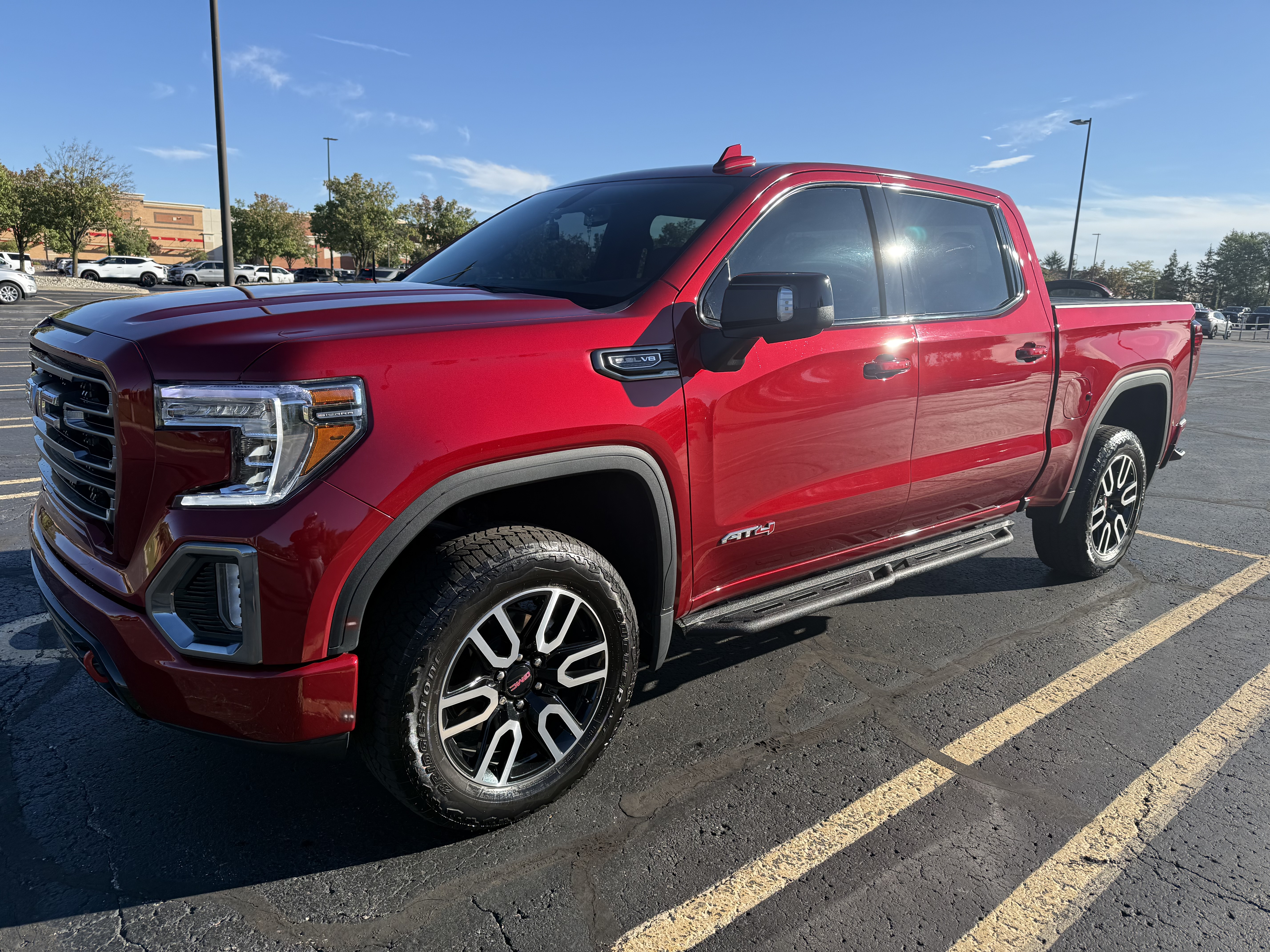 Used 2021 GMC Sierra 1500 AT4 AWD/4WD image 1