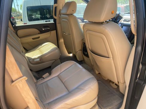 Used 2007 GMC Yukon Denali AWD/4WD image 24