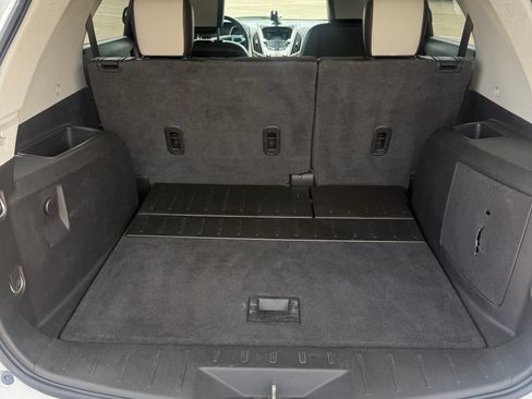 Used 2012 Chevrolet Equinox LTZ FWD image 10