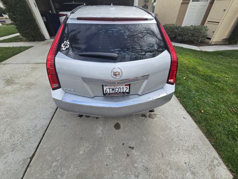 Used 2012 Cadillac CTS Luxury image 5