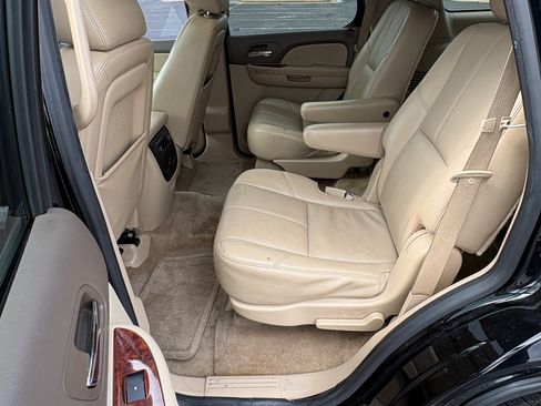 Used 2013 Chevrolet Tahoe LT w/ Texas Edition image 21