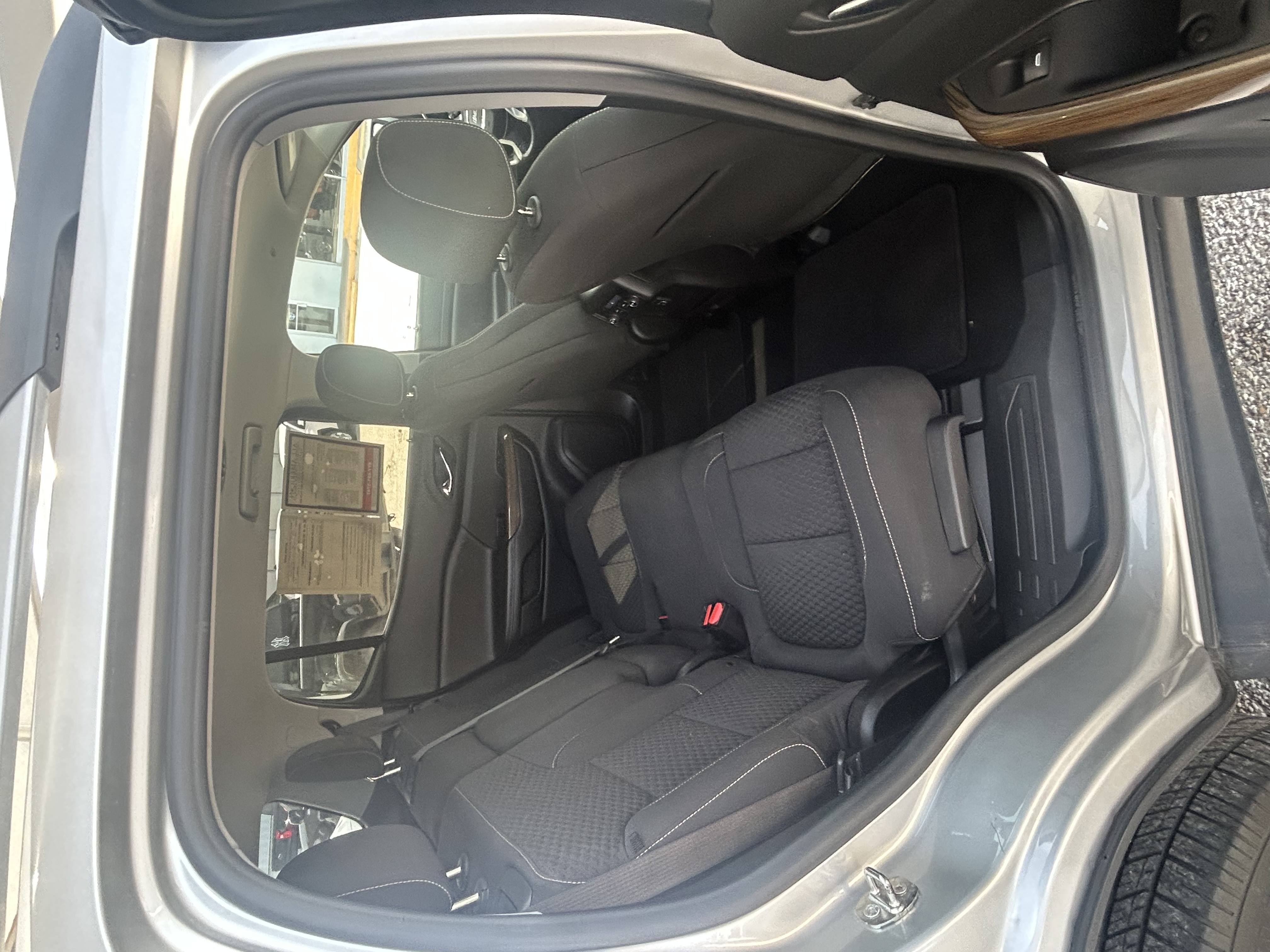 Used 2019 GMC Acadia SLE w/ Driver Alert Package I AWD/4WD image 9
