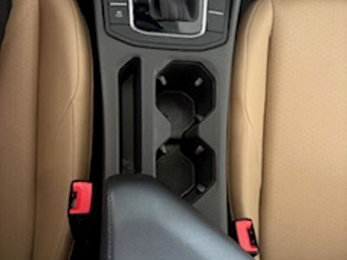 Used 2019 Volkswagen Jetta SEL image 14