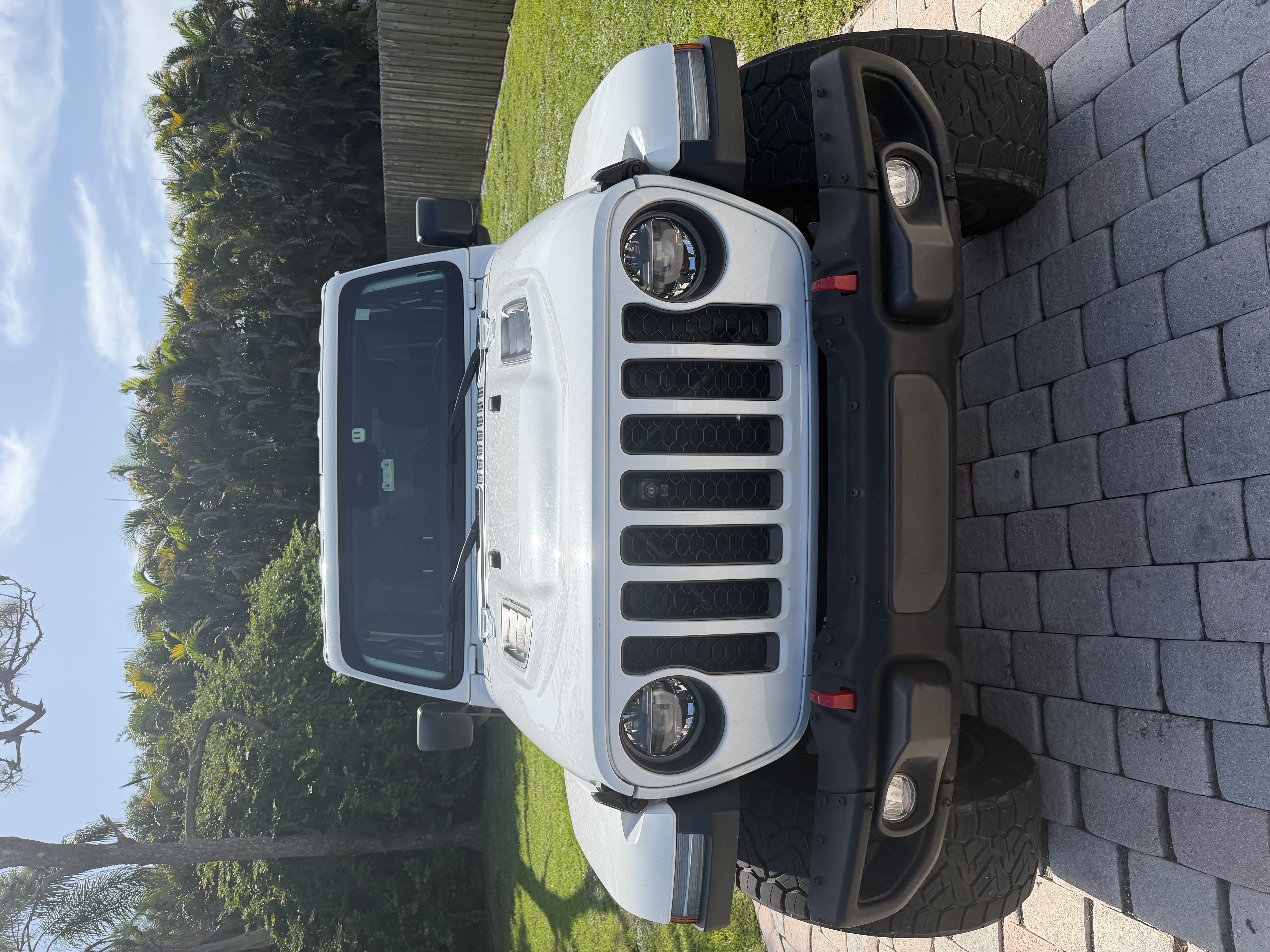 Used 2021 Jeep Wrangler Unlimited Rubicon AWD/4WD image 15
