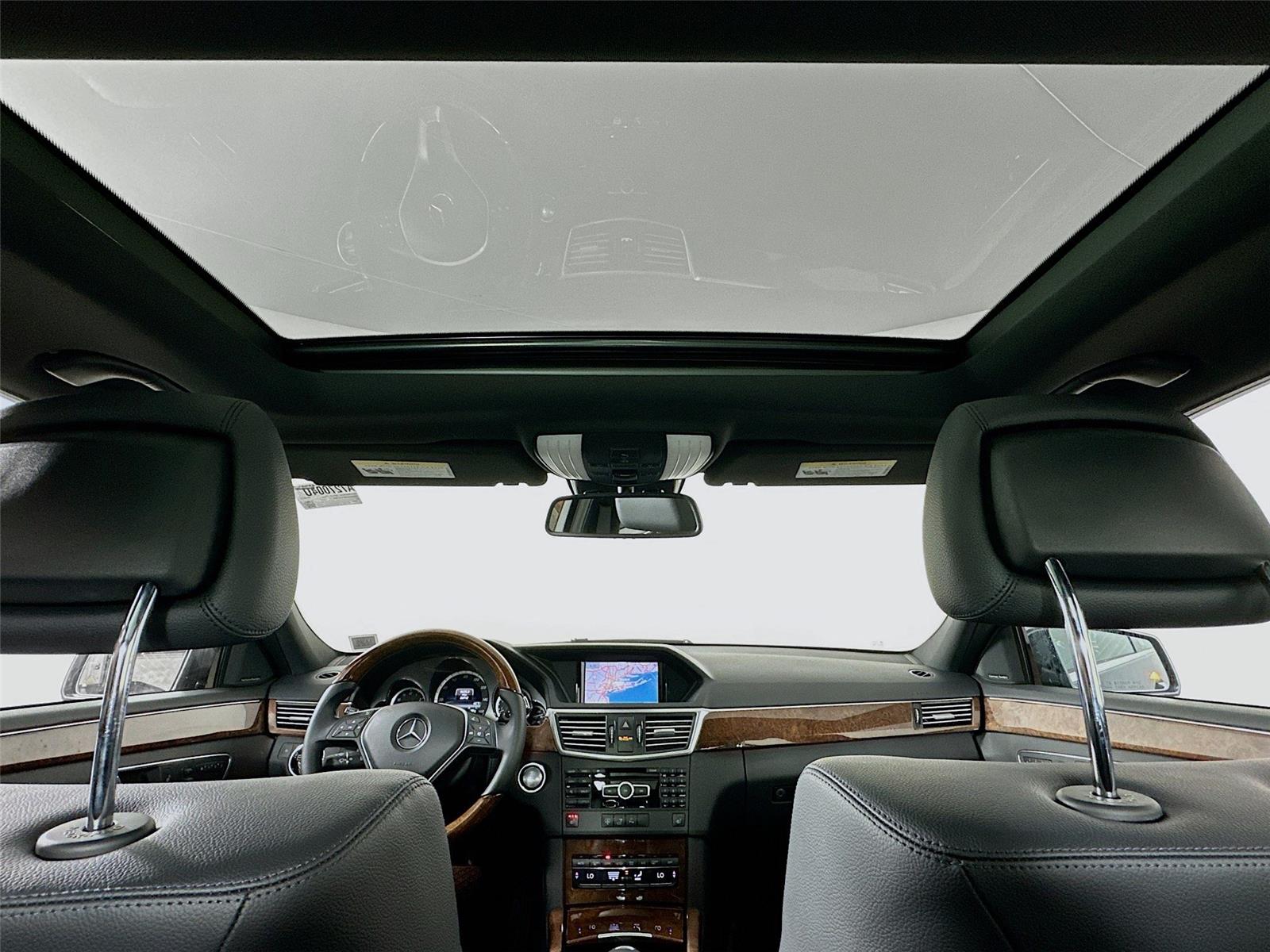 Used 2013 Mercedes-Benz E 350 4MATIC Sedan image 10