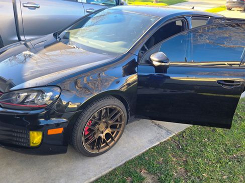 Used 2013 Volkswagen GTI Wolfsburg Edition image 4