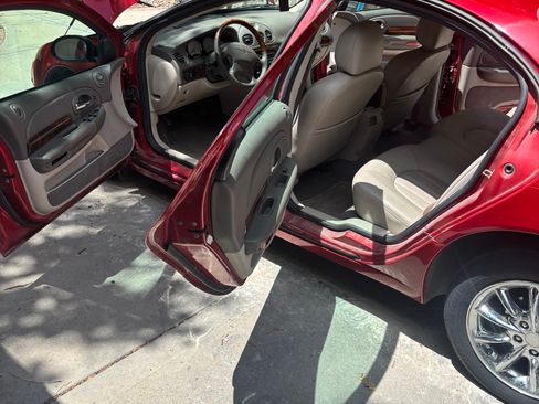 Used 2004 Chrysler 300M FWD image 15