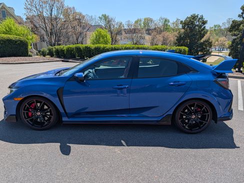 Used 2019 Honda Civic Type R image 6
