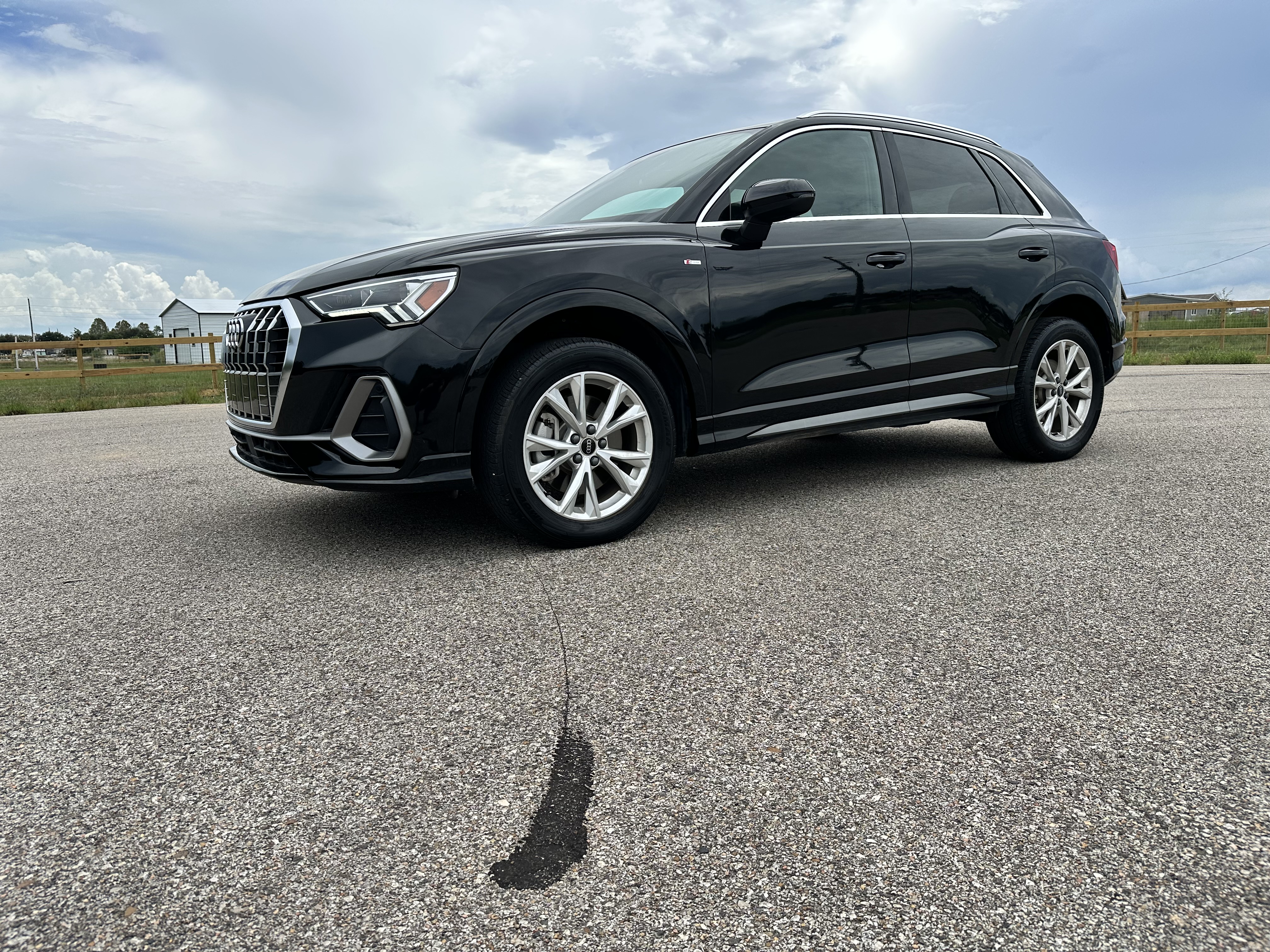 Used 2025 Audi Q3 2.0T Premium AWD/4WD image 2