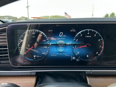 Used 2022 Mercedes-Benz GLE 350 4MATIC image 29