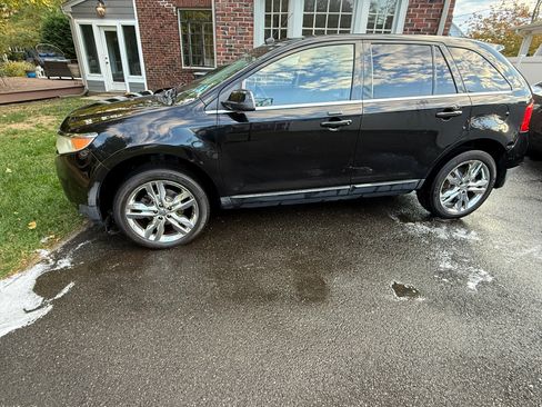 Used 2011 Ford Edge Limited image 2