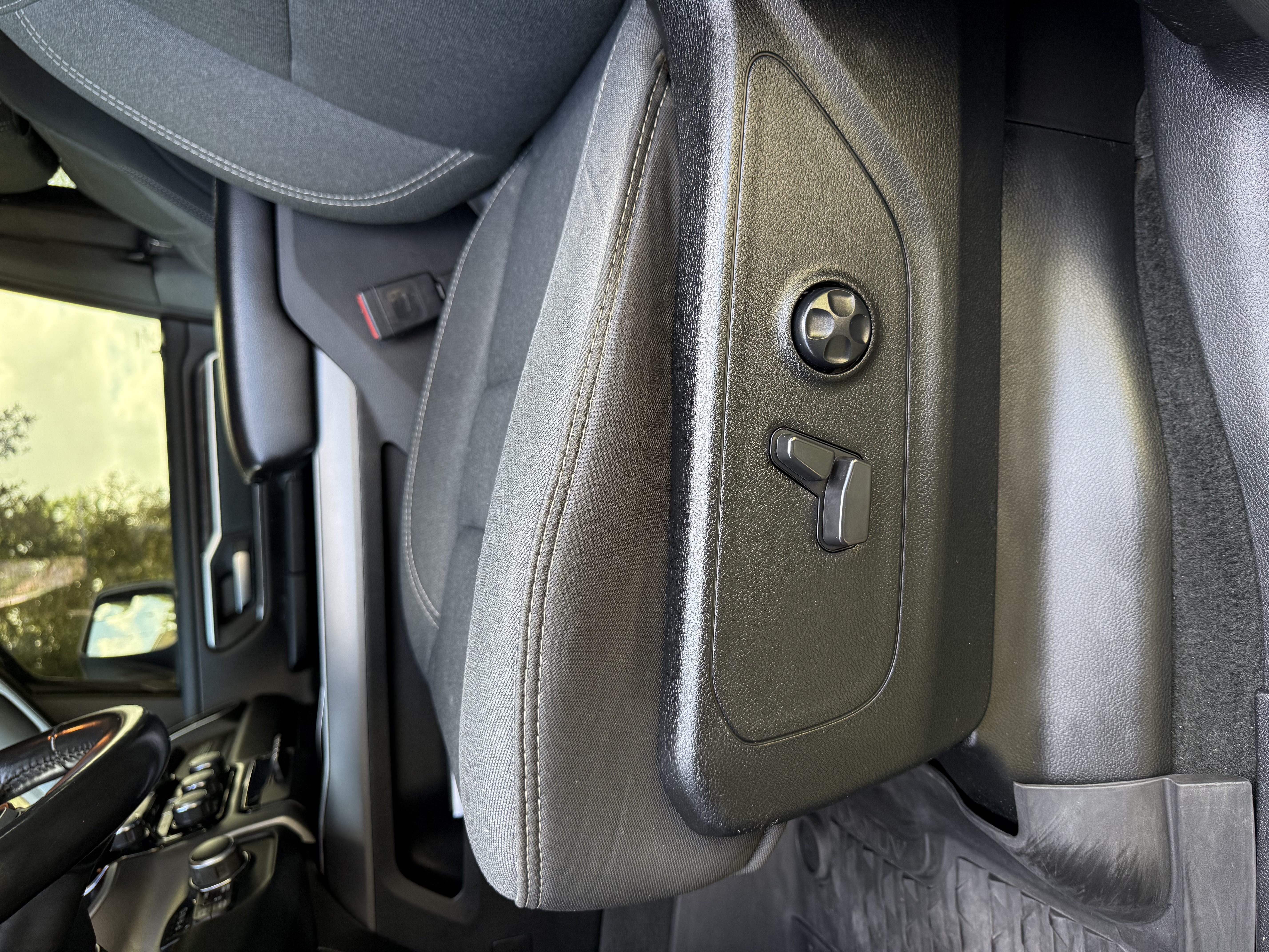 Used 2021 RAM 1500 Big Horn AWD/4WD image 21