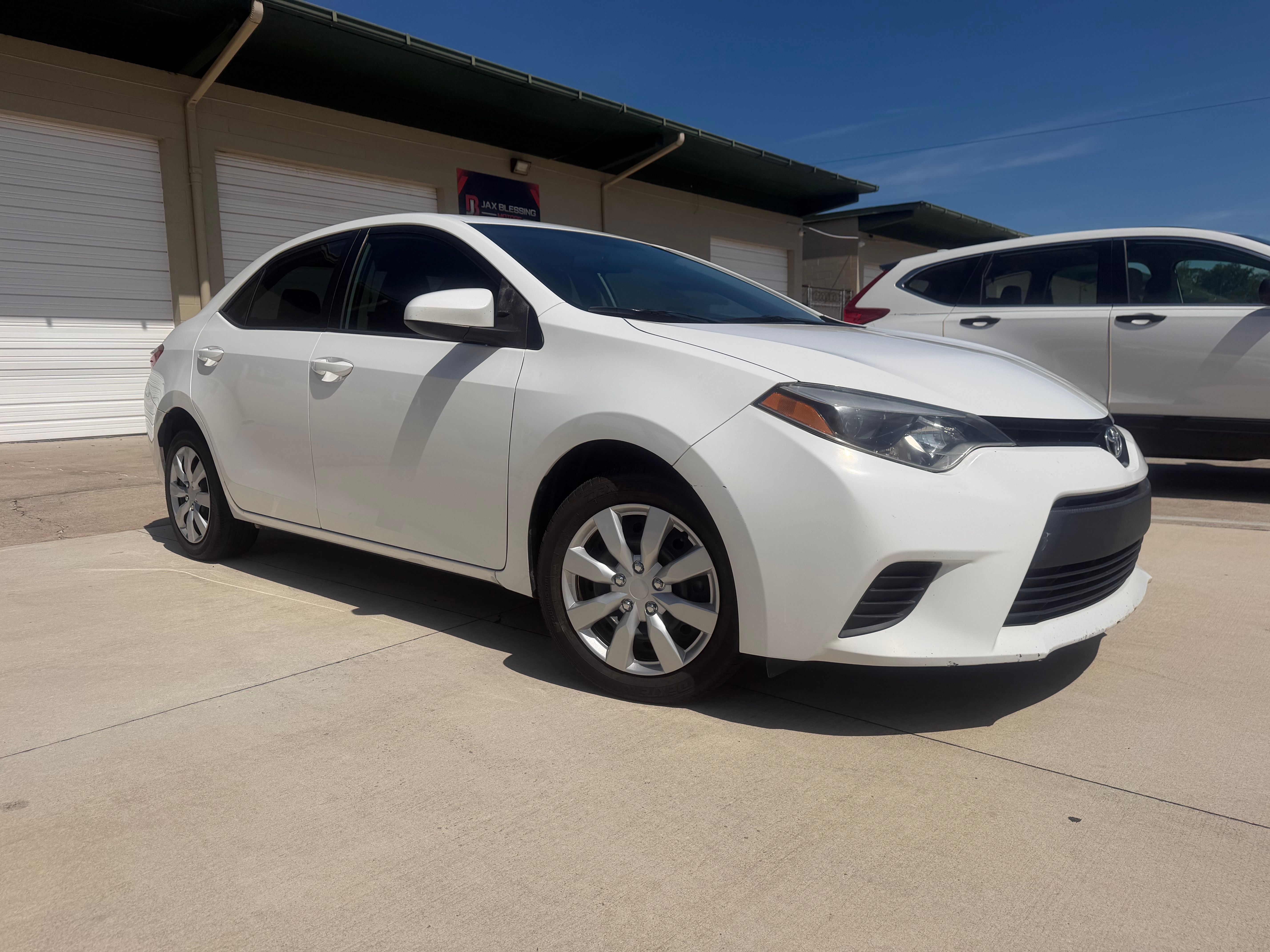 Used 2014 Toyota Corolla LE FWD image 15