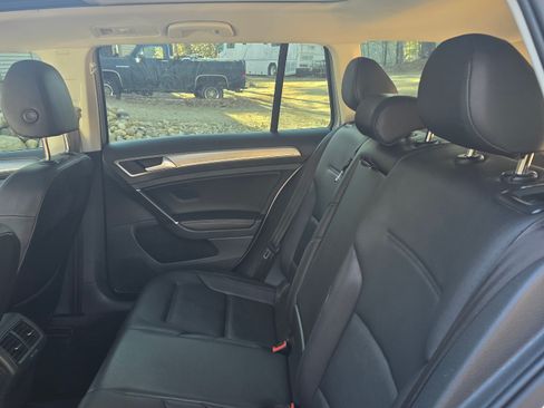 Used 2015 Volkswagen Golf TDI SE w/ Lighting Package image 9