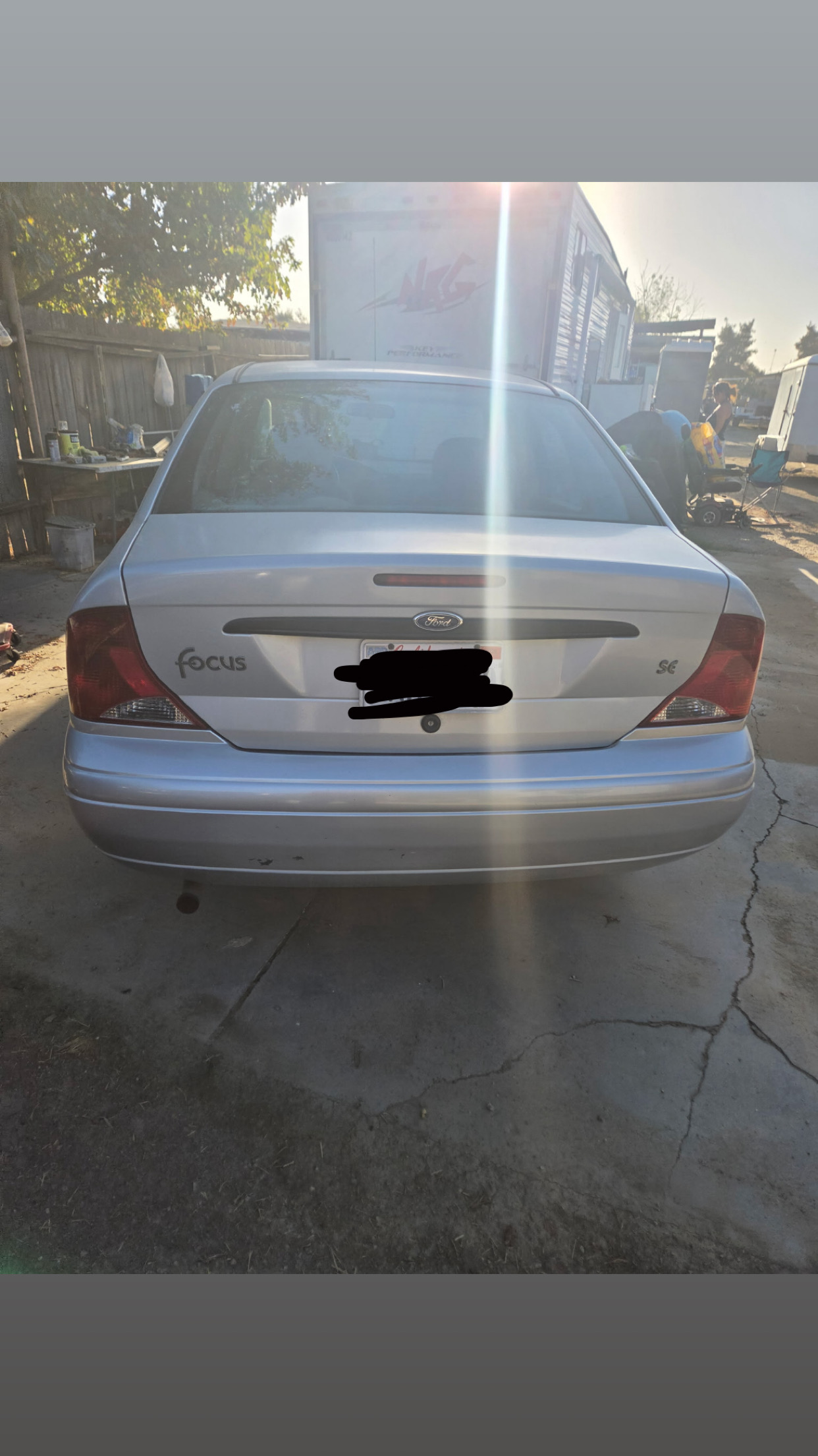 Used 2003 Ford Focus SE FWD image 2