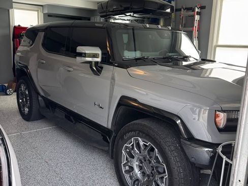 Used 2025 GMC Hummer EV 3X image 8