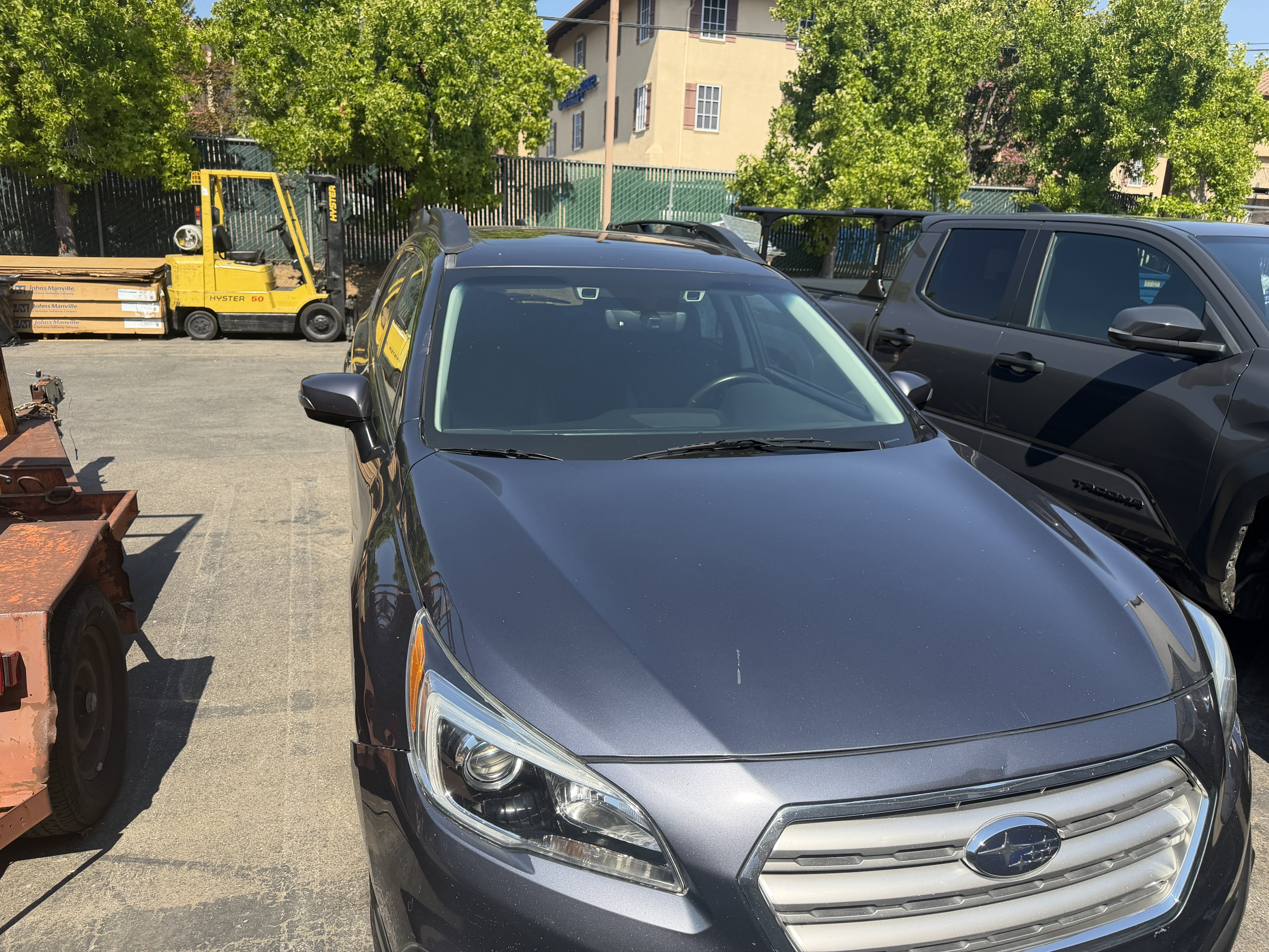 Used 2017 Subaru Outback 3.6R Limited AWD/4WD image 1