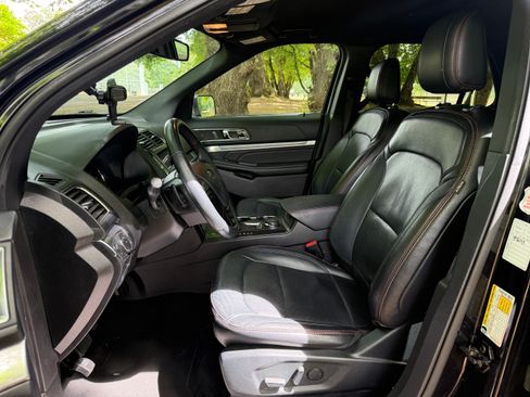 Used 2019 Ford Explorer Sport AWD/4WD image 11
