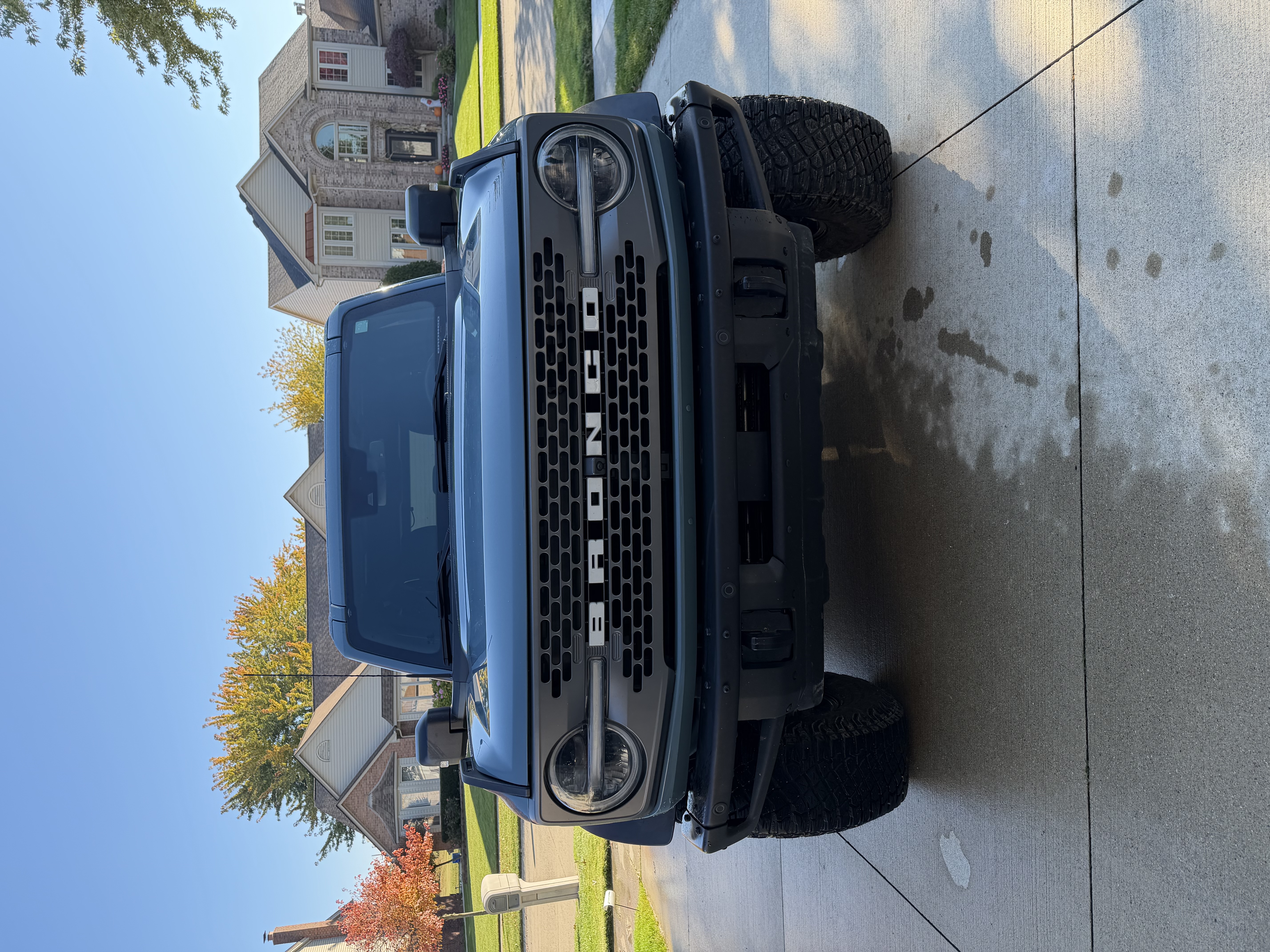 Used 2023 Ford Bronco Badlands w/ Sasquatch Package AWD/4WD image 2