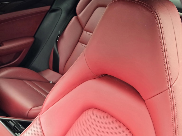 Used 2018 Porsche Panamera image 23