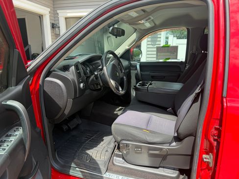 Used 2013 Chevrolet Silverado 1500 LT w/ All-Star Edition AWD/4WD image 10