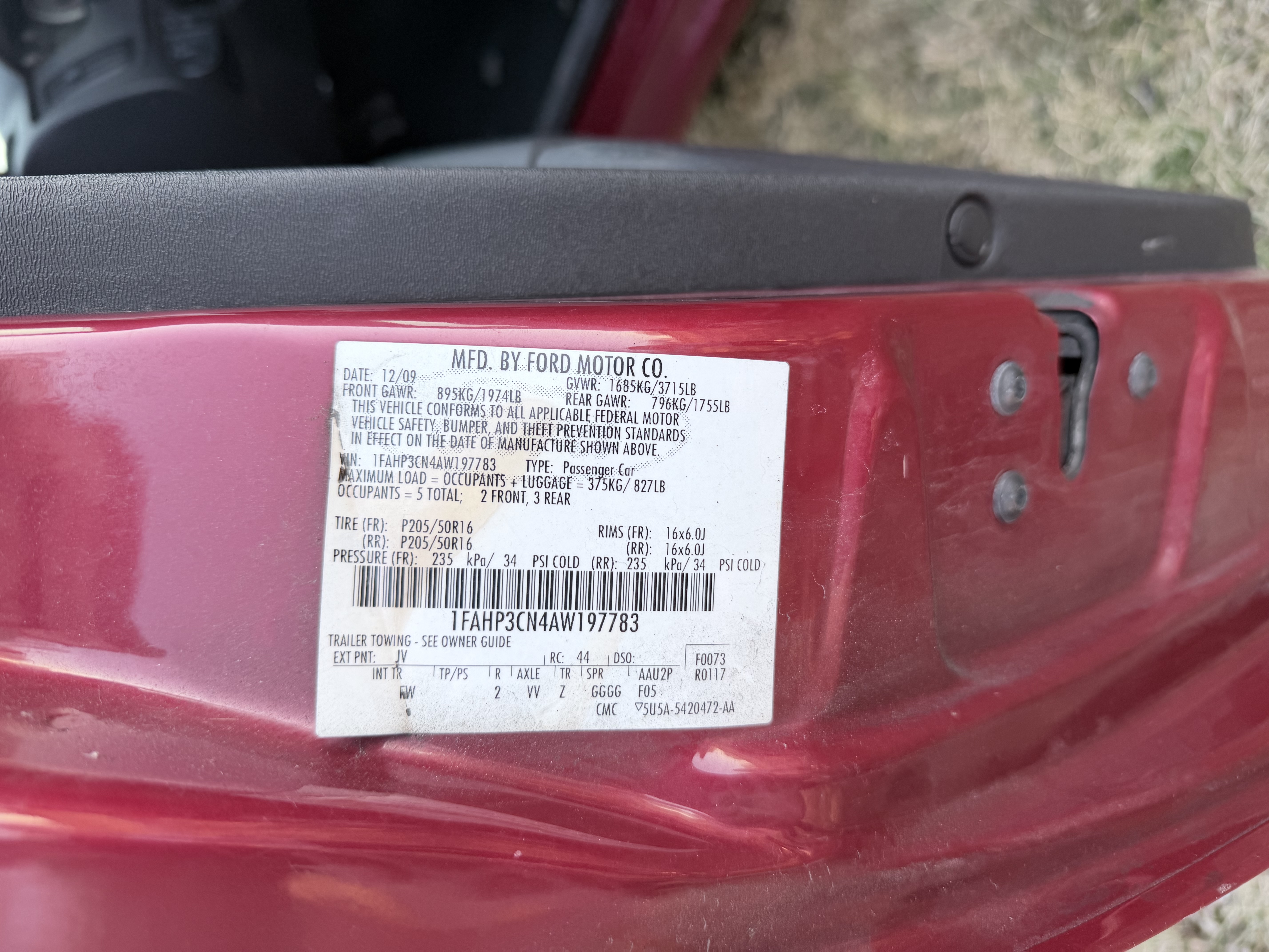 Used 2010 Ford Focus SE FWD image 13