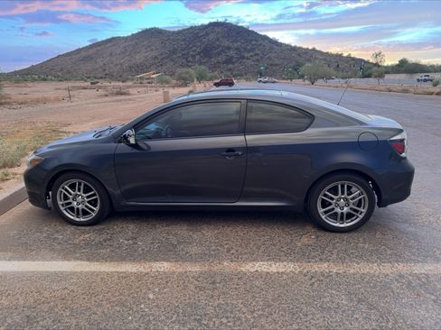 Used 2008 Scion tC image 1