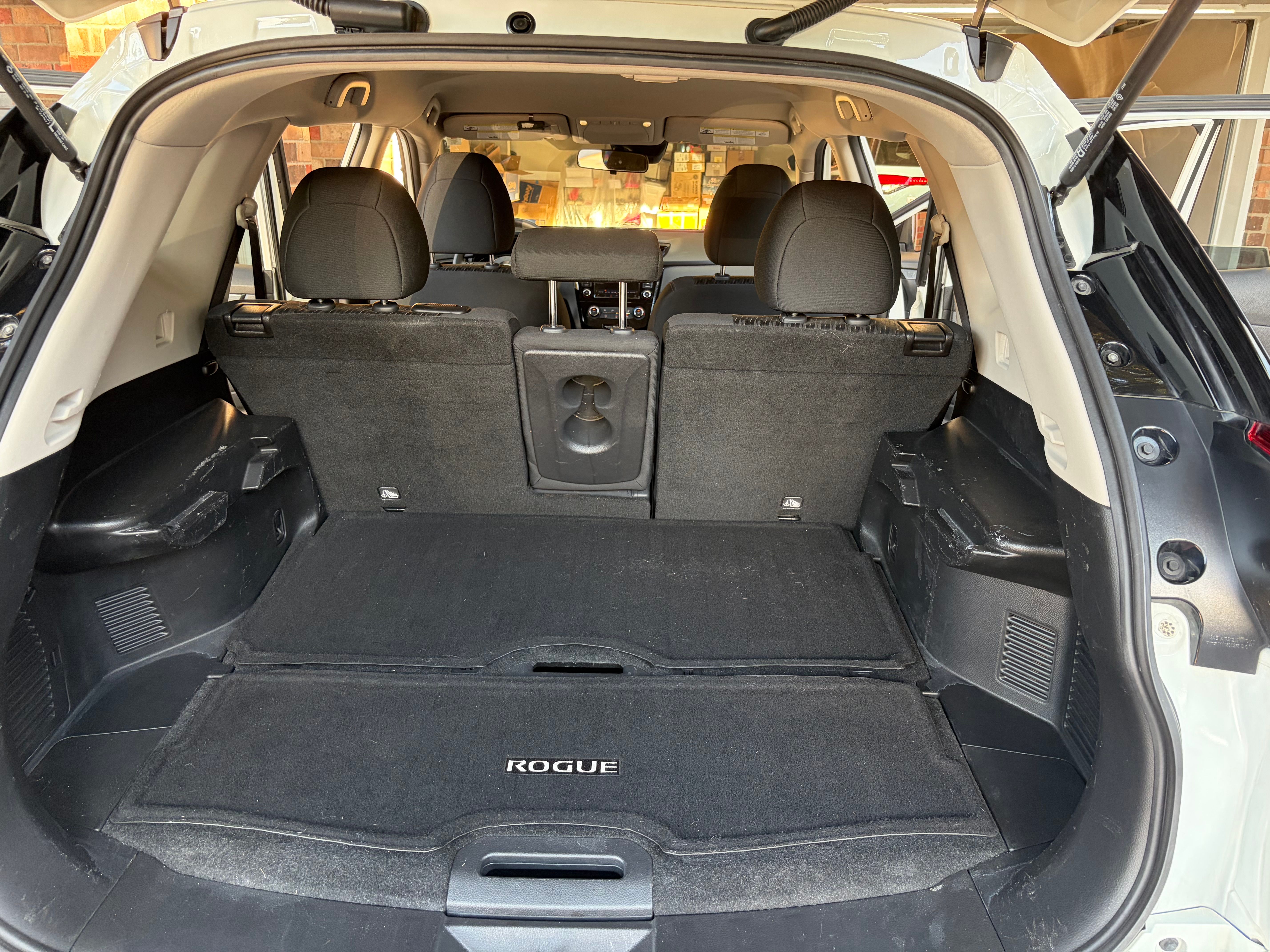 Used 2019 Nissan Rogue S FWD image 31