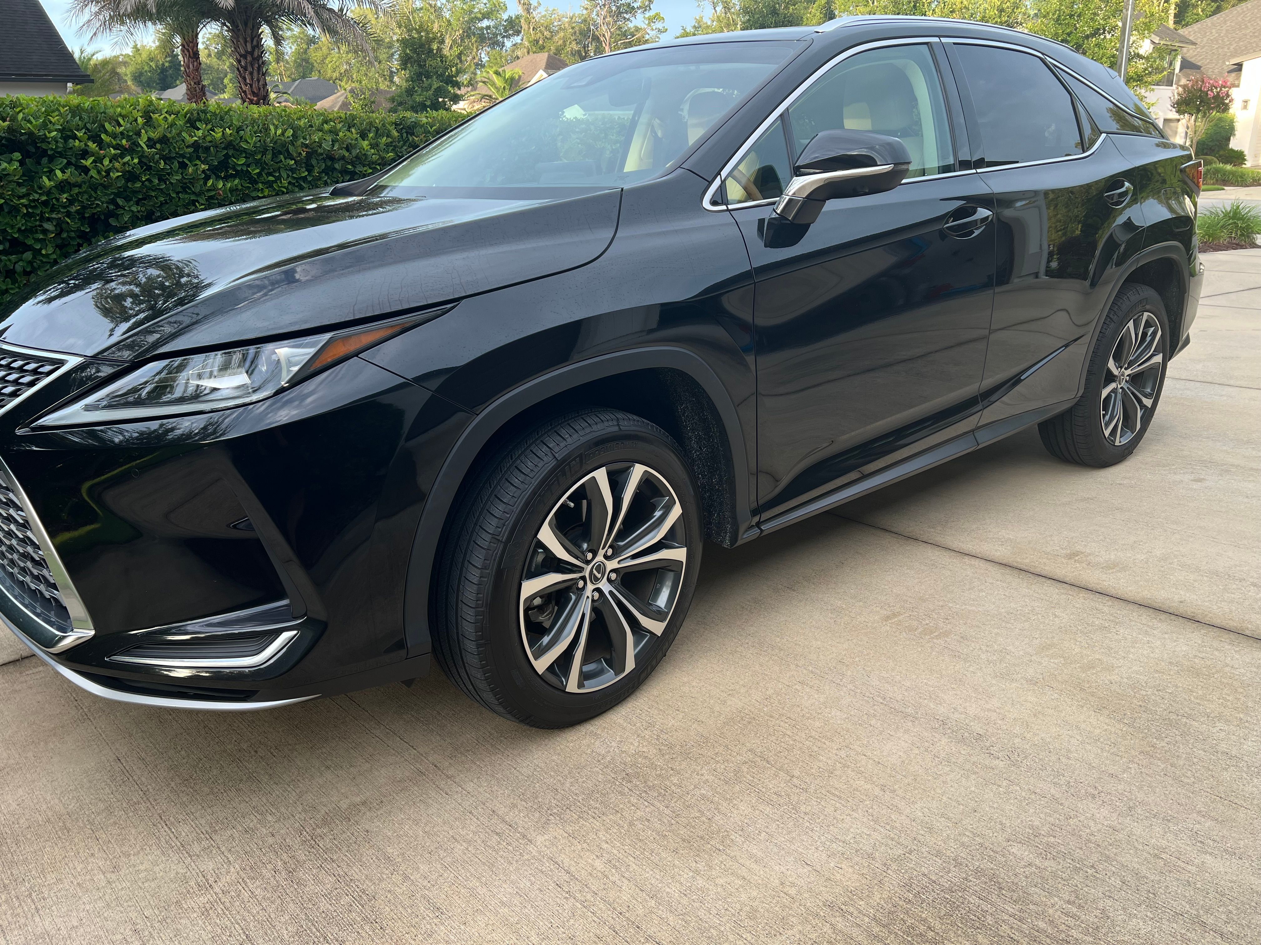 Used 2021 Lexus RX 350 FWD w/ Premium Package image 2