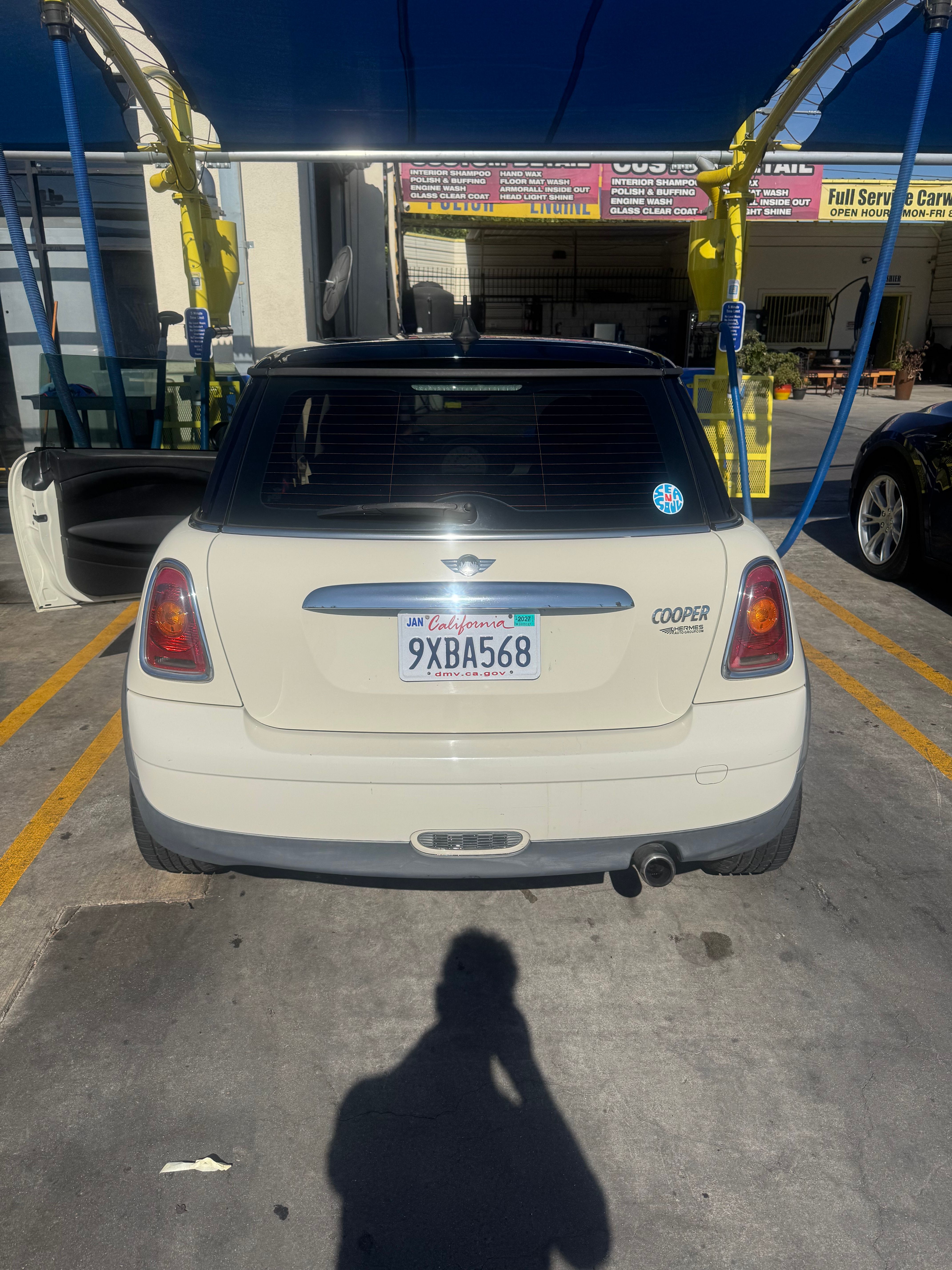 Used 2010 MINI Cooper Hardtop FWD image 8