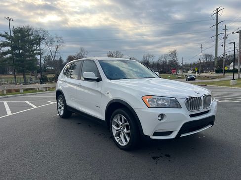 Used 2013 BMW X3 xDrive28i image 1