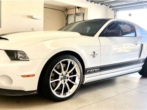 Used 2014 Ford Mustang Shelby GT500 w/ Equipment Group 821A RWD image 4