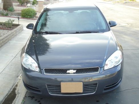 Used 2009 Chevrolet Impala LS image 2